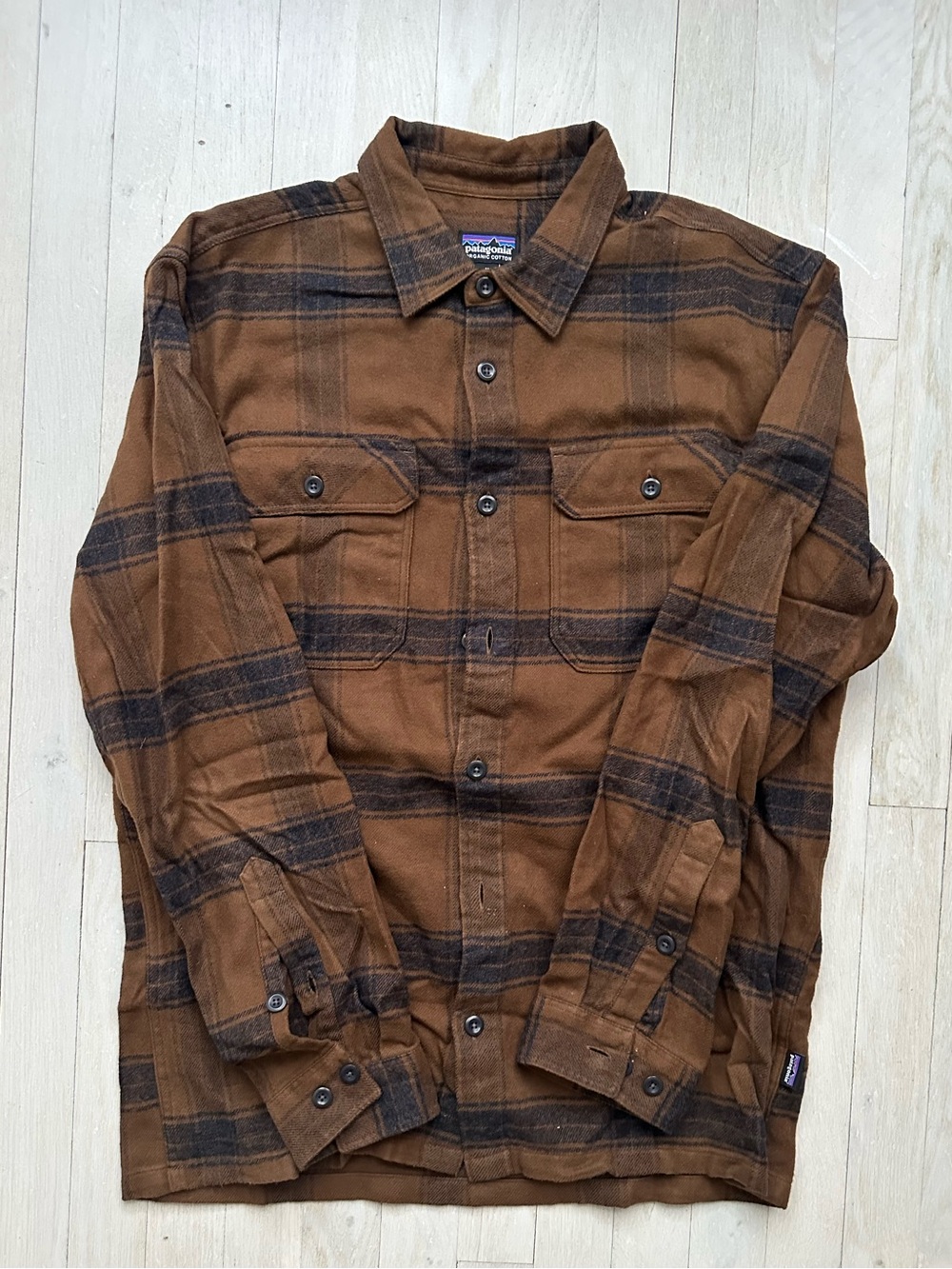 Patagonia Men’s Brown Plaid Flannel Shirt